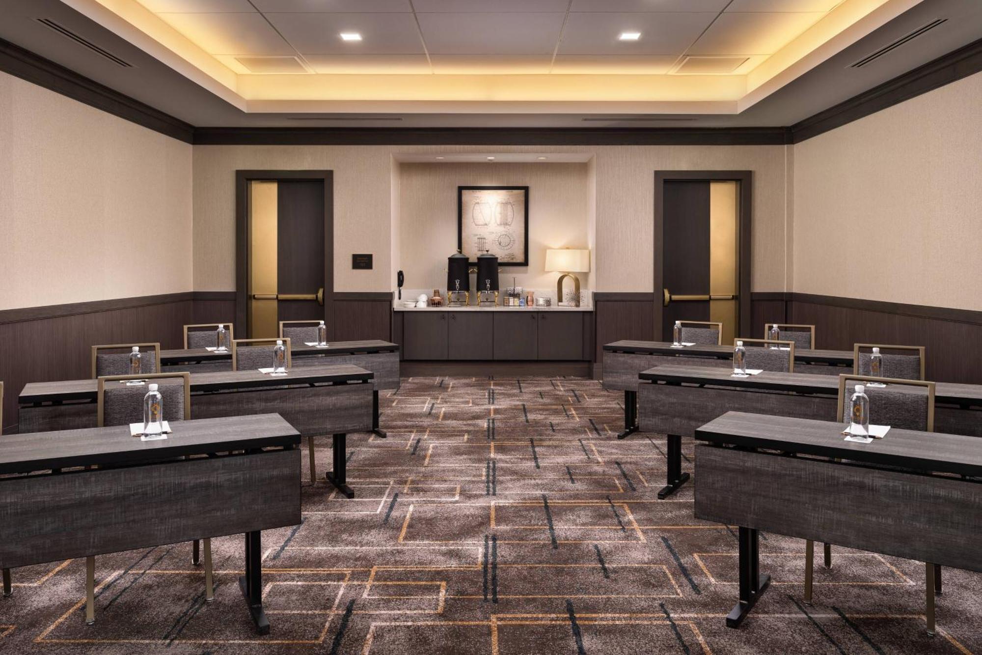 Hotel Distil, Autograph Collection Louisville Exteriör bild
