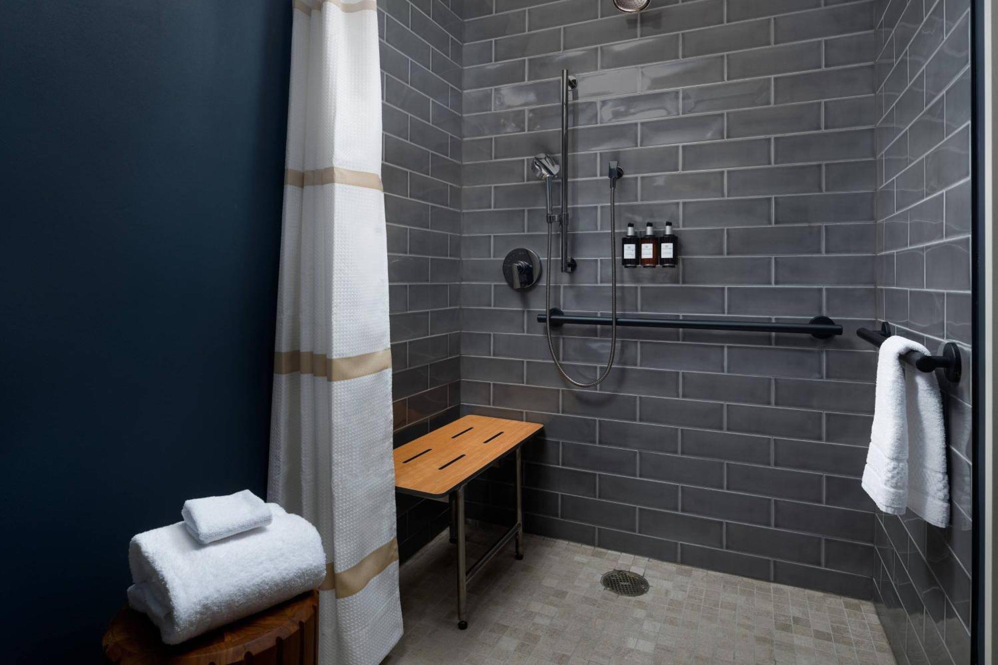 Hotel Distil, Autograph Collection Louisville Exteriör bild